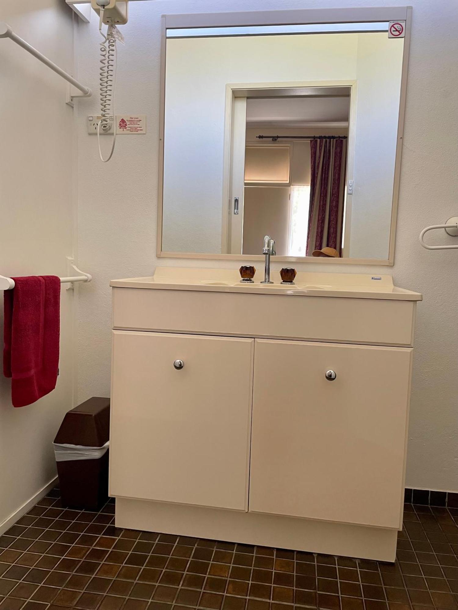 Tarra Motel Yarram Buitenkant foto